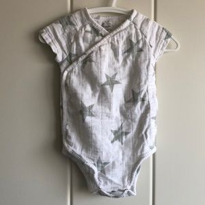 Aden & anais short sleeve bodysuit, 3-6 months